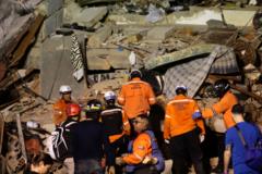 gempa-berkekuatan-magnitudo-72-dan-75-guncang-venezuela-164-orang-tewas