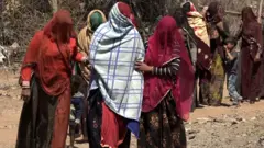 पीड़ित परिवार की महिलाएं