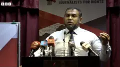 'අවස්ථාවාදී අරමුණු උදෙසා නීතිය, විද්‍යාව සහ ජනමධ්‍ය අවභාවිත කිරීම' යන තේමාව යටතේ පැවති සංවාදය