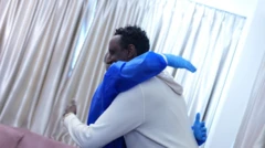 Master Chris Leong waa khabiir ku takhasusay habaynta lafaha 