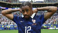 Tetesi za soka Alhamisi: Liverpool wana imani kubwa ya kumsajili Bradley Barcola