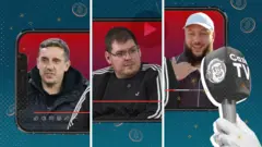 A imagem é uma montagem gráfica com três telas de smartphone exibindo diferentes personalidades ligadas ao universo do conteúdo esportivo digital e do streaming. À direita, um microfone com a marca CazéTV aparece em primeiro plano, enquanto o fundo traz elementos visuais que remetem a plataformas de vídeo e monetização de conteúdo, como ícones de reprodução, curtidas e símbolos de dinheiro.