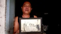 Pembunuhan dukun santet 1998-1999 Banyuwangi, ninja, kiai, orang gila, dukun santet, pembantaian dukun santet 1998 di Banyuwangi