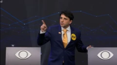 Renan Santos em debate da Band