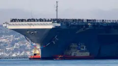 دورنمایی از ناو لینکلن