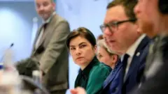 Украина Бош Прокурори Ирина Венедиктова Гаагага борган