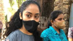 बारावी विद्यार्थी
