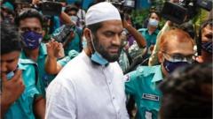 হেফাজতে ইসলামেরএকজন নেতা মামুনুল হক