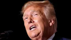 ডোনাল্ড ট্রাম্প