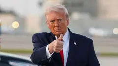 डोनाल्ड ट्रंप