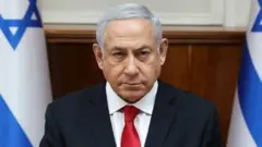 رئيس الوزارء الإسرائيلي بنيامين نتنياهو.
