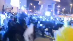 زد و خورد معترضان با پلیس ضد شورش هنگ کنگ