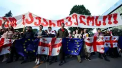 Шествие противников закона «О прозрачности иностранного влияния» в Тбилиси. 24 мая 2024 года