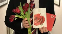 Happy Valentine's Day Messages 2022: Saint Valentine's messages to send love ones