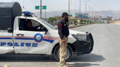 ’حکومت اور ایجنسیاں پتا لگائیں یہ لوگ کون ہیں‘: کوئٹہ کے قریب شدت پسندوں کا حملہ اور مقامی لوگوں کے ’اغوا‘ پر جنم لیتے سوال