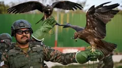 બજેટ 2026, ભારતનું સંરક્ષણ બજેટ, સેના, પાકિસ્તાન, ચીન, ભારત, બીબીસી ગુજરાતી