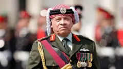 ملک عبدالله دوم از جمله رهبران خاورمیانه است که با کشورهای غربی به ویژه بریتانیا و آمریکا روابط بسیار گرمی دارد