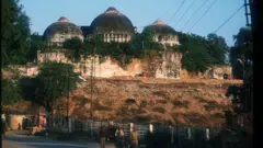 बाबरी मस्जिद