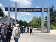 Ankara'nın Elmadağ ilçesindeki Makine ve Kimya Endüstrisi Kurumu (MKE) Roket ve Patlayıcı Madde Fabrikası'nda meydana gelen patlamada 5 işçi hayatını kaybetti.