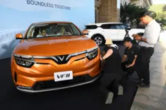 Xe điện VF8