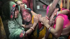 मृतक राकेश की पत्नी सुंदरवा