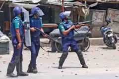 পুলিশ 
