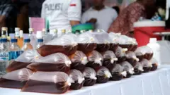 બીબીસી ગુજરાતી ગુજરાત ઝેરી શરાબ લઠ્ઠો પોલીસ નડિયાદ હોસ્પિટલ