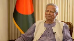প্রধান উপদেষ্টা অধ্যাপক মুহাম্মদ ইউনূস 