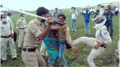 મધ્ય પ્રદેશમાં પોલીસની બર્બરતા