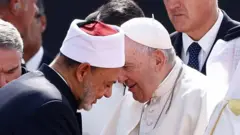 البابا فرنسيس بابا الفاتيكان وشيخ الأزهر أحمد الطيب