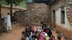 ملکنډ کې ښوونځی