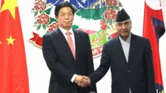 चिनियाँ नेता र प्रधानमन्त्री देउवाबीचको भेटवार्ता