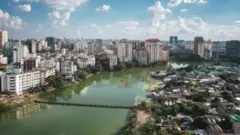 ঢাকা 