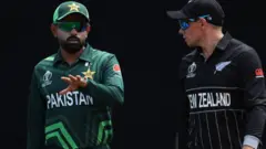 বাবর আজম ও টম লাথাম- বিশ্বকাপের আগে গা গরমের ম্যাচে