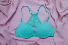 বক্ষবন্ধনী