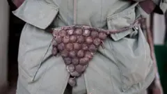 ባህላዊ መከላኸሊ ጥይት ዝዓጠቐ ሰብ