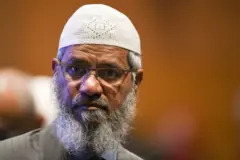 ஜாகிர் நாயக் 