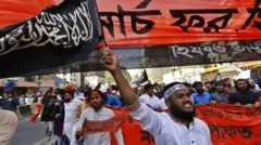 সাতই মার্চ হিযবুত তাহ্‌রীরের মিছিল