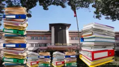 सर्वोच्च अदालतमा मुद्दाको चाङ