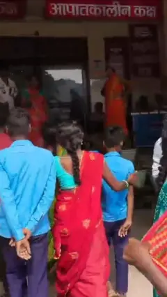 मिड-डे मील का खाना खाने से बच्चे बीमार