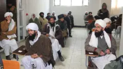 پروان کې له دیني مدرسو د فارغانو ازموینه