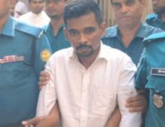 গ্রেপ্তারের পর আদালতে নেয়া হয় মিল্টন সমাদ্দারকে।