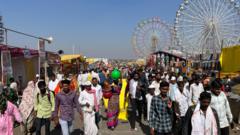 1 रुपयाच्या सुईपासून ते दीड कोटीच्या घोड्यापर्यंत; माळेगावची यात्रा एवढी स्पेशल का?