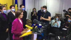 Майя Санду