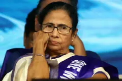 पार्टी के वरिष्ठ नेताओं के बीच हुई कहासुनी सार्वजनिक होने के बाद ये चर्चा तेज़ हो गई है कि क्या टीएमसी के भीतर सब ठीक है