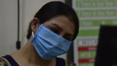 "කටකතාවලට රැවටෙන්න එපා!"