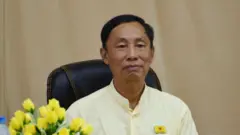 တပ်မတော်အနေနဲ့ ပြည်သူချစ်တဲ့တပ်မတော်ဖြစ်အောင်၊ ပြည်သူချစ်အောင်နေဖို့၊ ပြည်သူပါတဲ့ဖက်က စစ်နိုင်လိမ့်မယ်