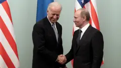 Встреча Джо Байдена (тогда вице-президента США) и Владимира Путина (тогда премьер-министра России) в 2011 году