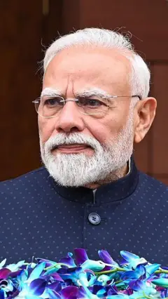 मोदी