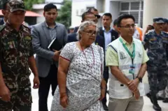 নেপালের নতুন প্রধানমন্ত্রী হিসাবে অন্তর্বর্তীকালীন সরকারের দায়িত্ব নিয়েছেন সুশীলা কারকি। 